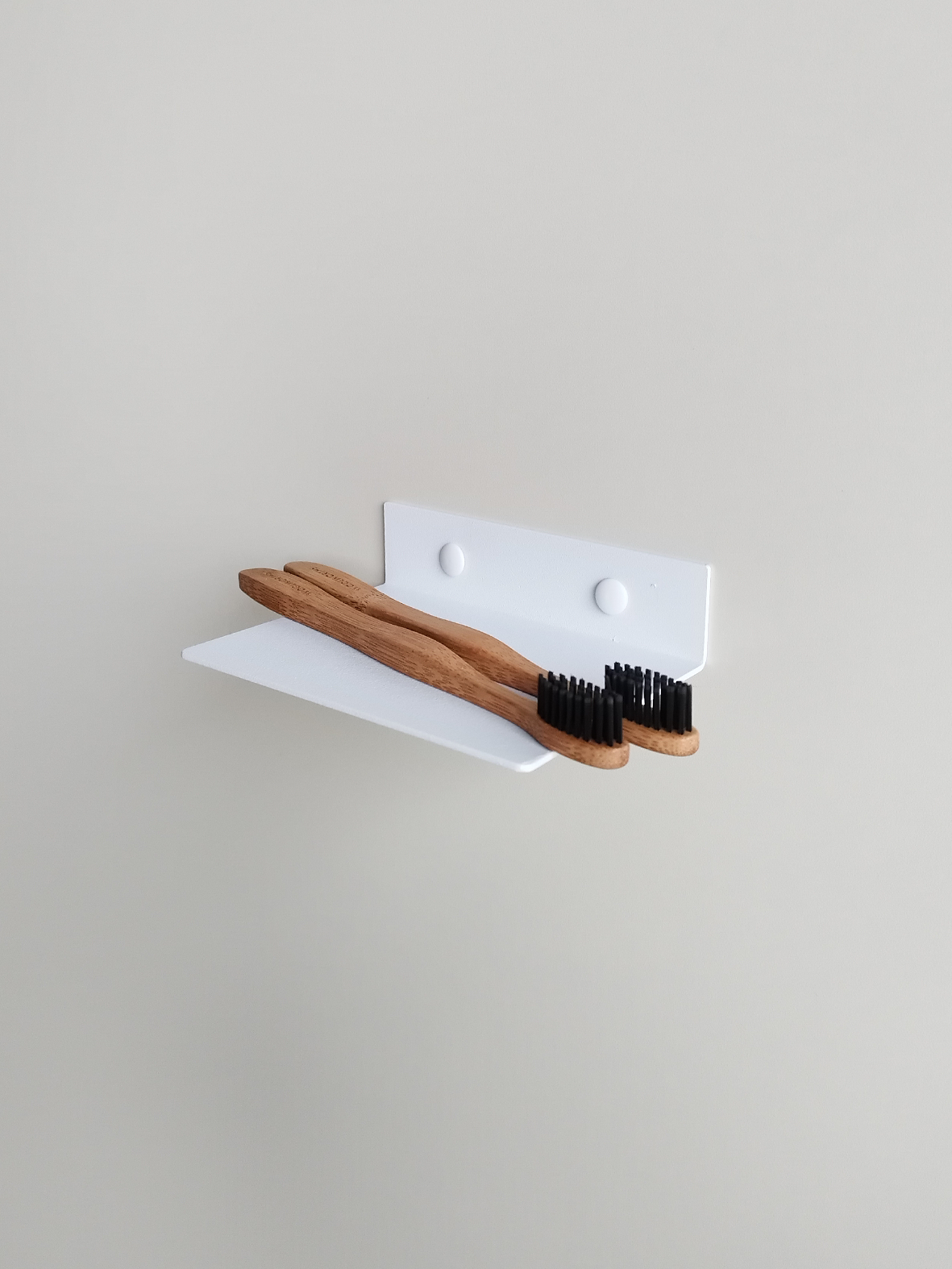 toothbrush holder white